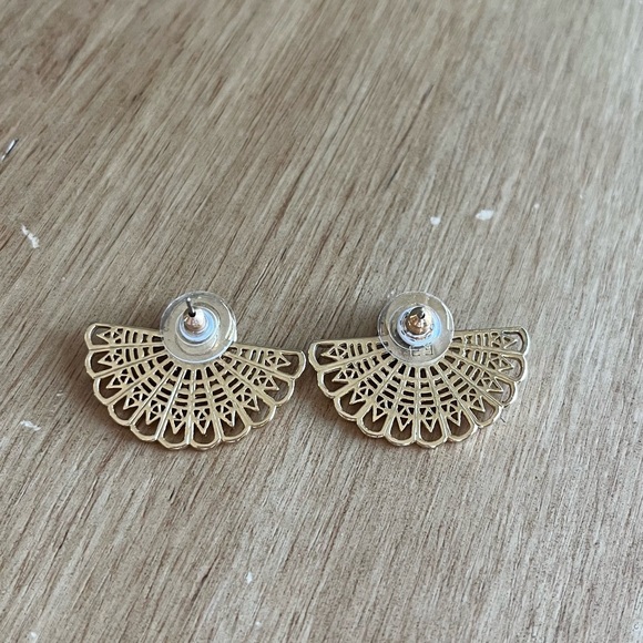 Ever Eden rosace earrings by Michelle Phan - Picture 2 of 6